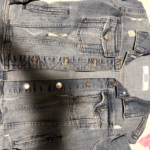 Zara Denim Jean Jacket Distressed - Picture 2 of 3